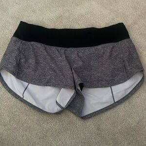 lululemon speed up shorts size 4